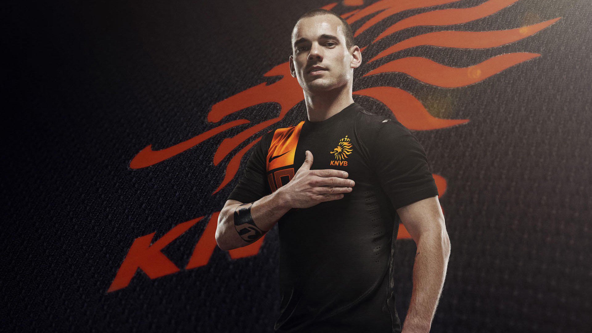 跨界合作推动电竞直播多平台同步播出，电竞跨界营销